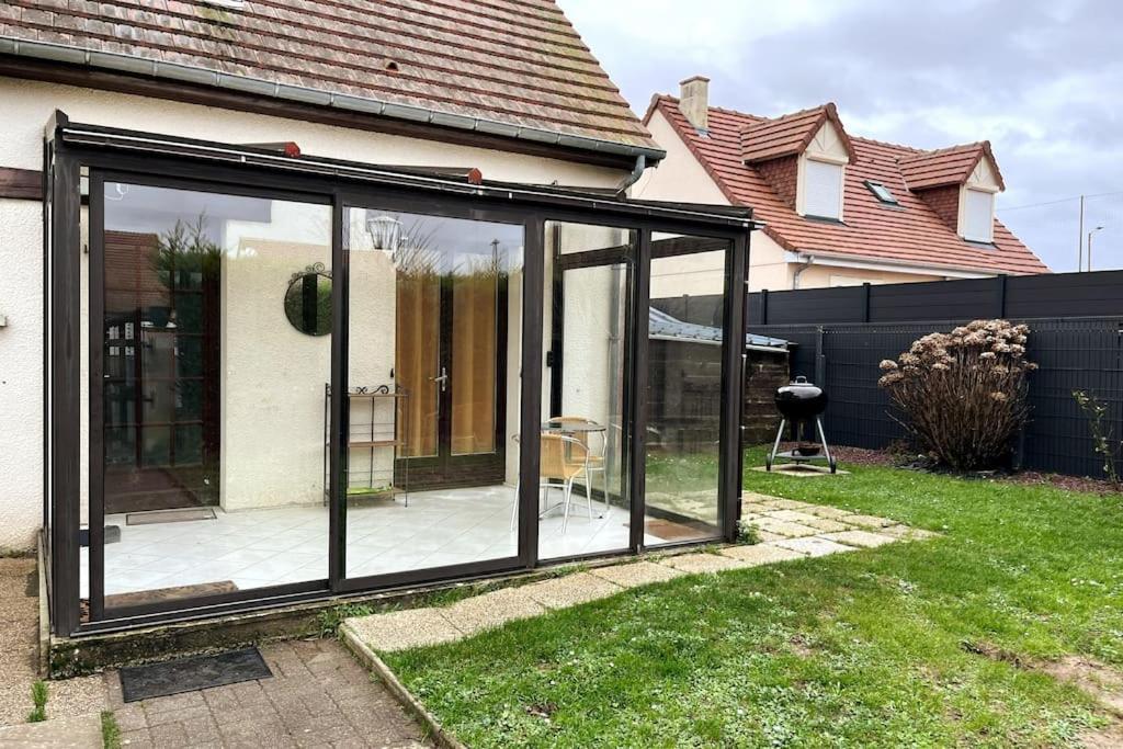 Villa Charming House Near The Sea Courseulles-sur-Mer Exterior foto
